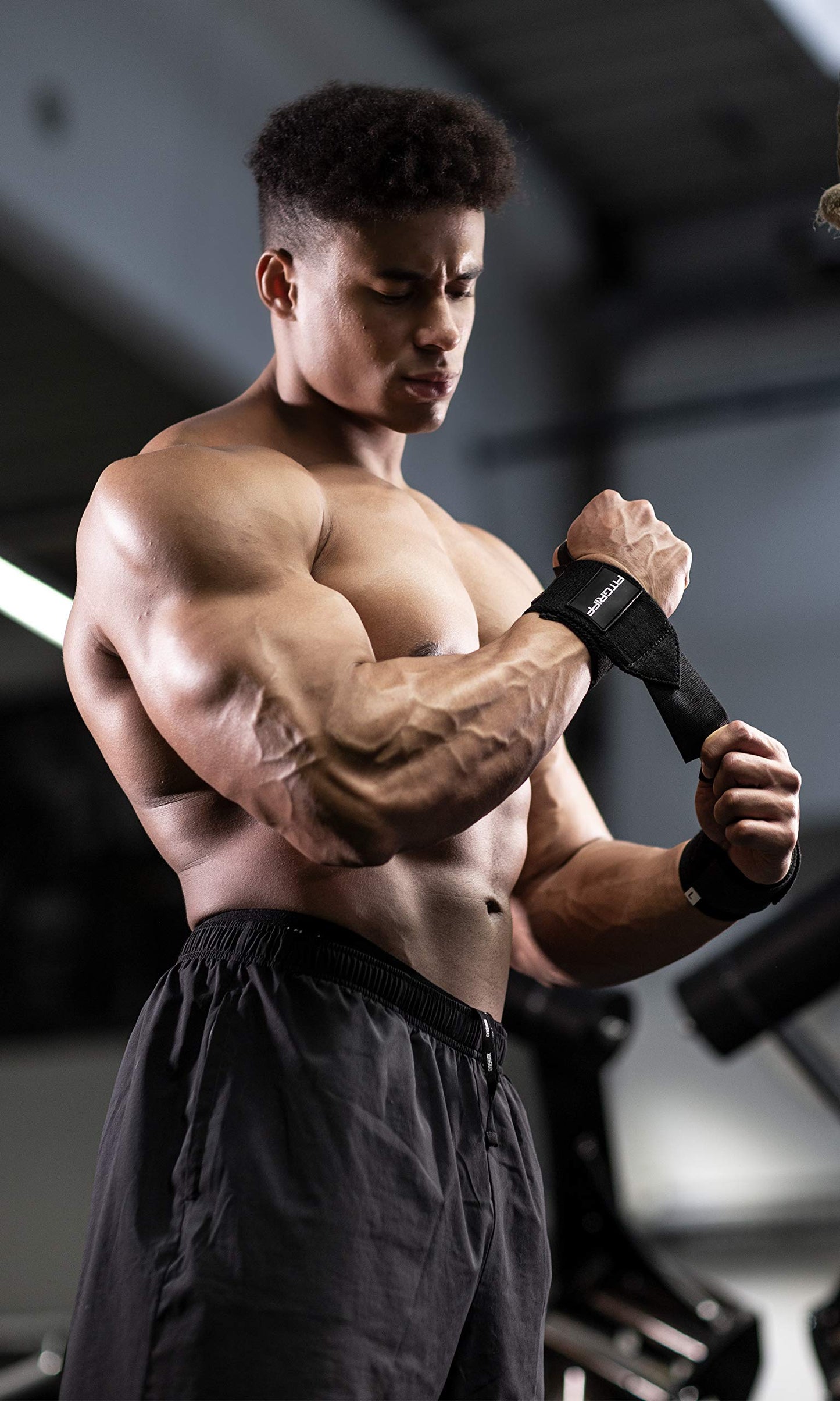 18" Wrist Wraps for Weightlifting, Heavy-Duty Support for Gym, Bench Press, and Pushups, Pair for Men and Women, Black